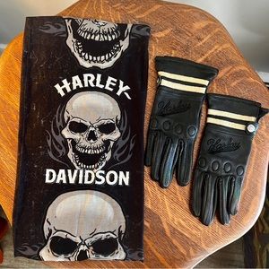 Genuine Harley Davidson Leather Gloves and neck gator - Women's